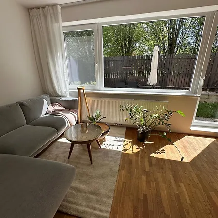 With Private Garden 公寓 利托米什尔